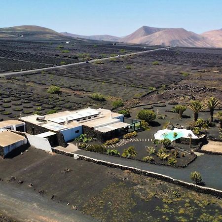Luxe Ecovilla Listan Uga Екстериор снимка